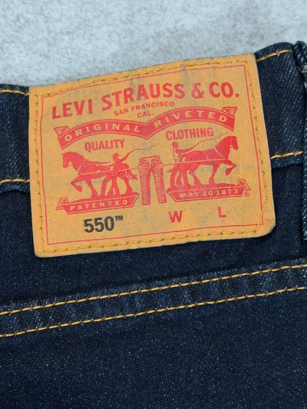 Levi's 550 Relaxed Fit Jeans Men's 54x32 Dark Wash Stretch Big & Tall NWT